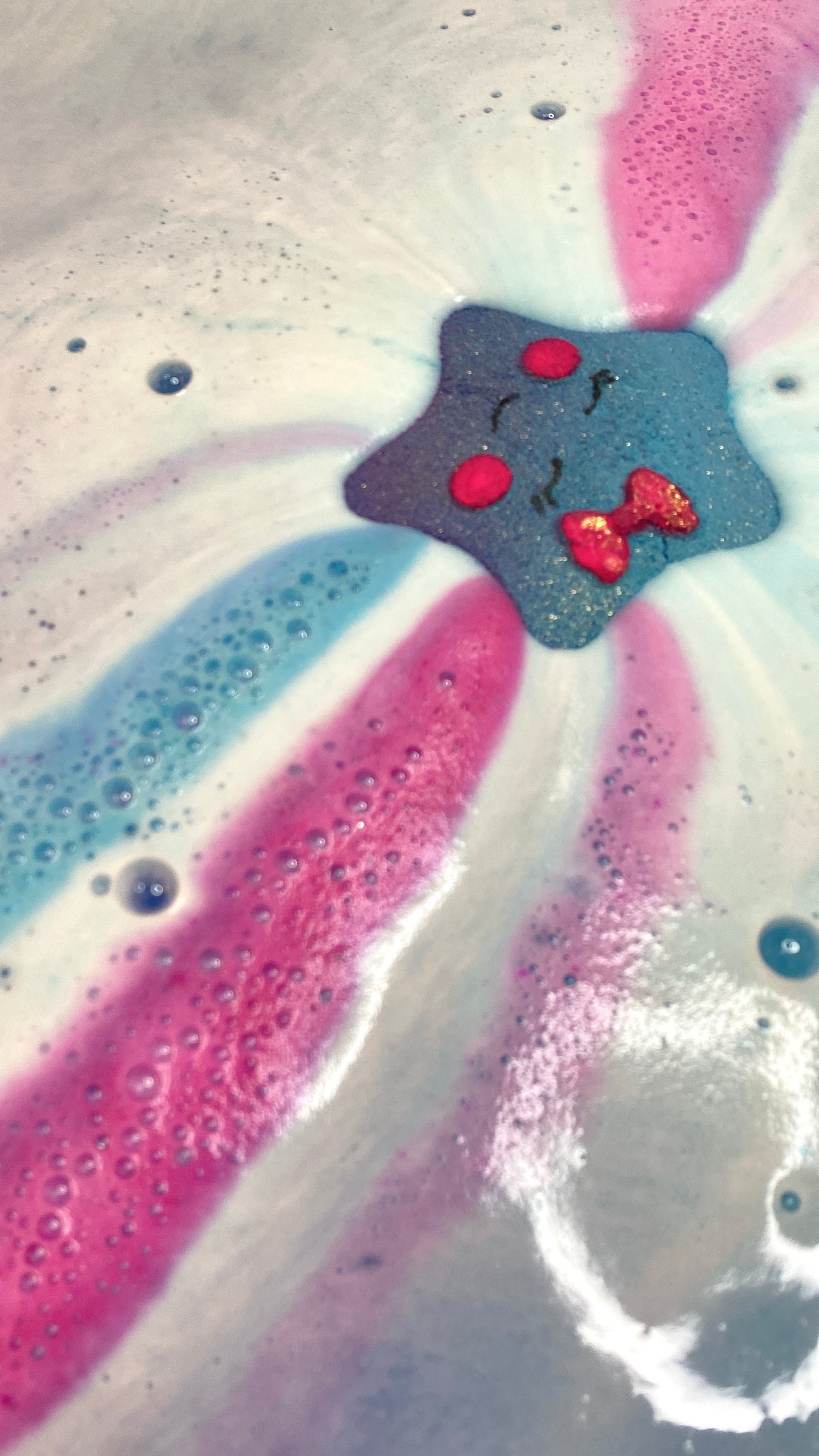 Happy Star Bath Bomb