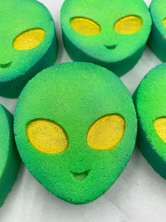 Alien Bath Bomb